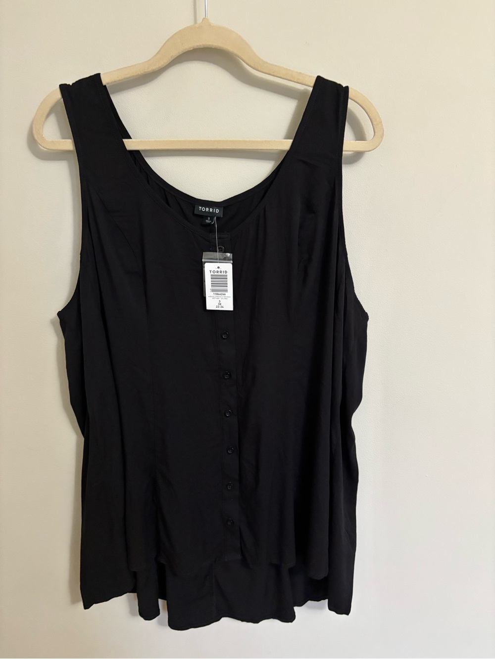 Torrid plus size  Black Button-Front Tank Top